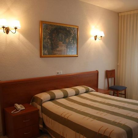 Hotel Alameda Alba De Tormes Luaran gambar