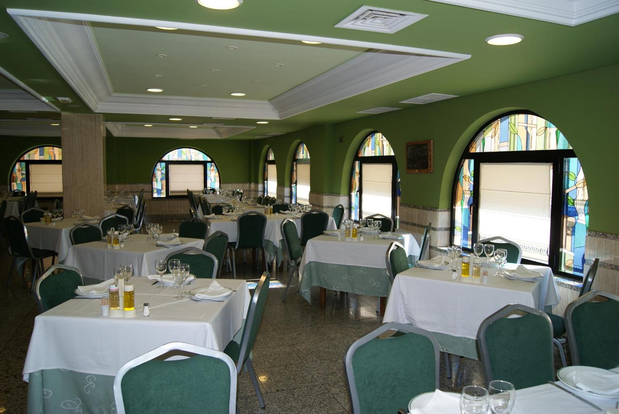Hotel Alameda Alba De Tormes Luaran gambar