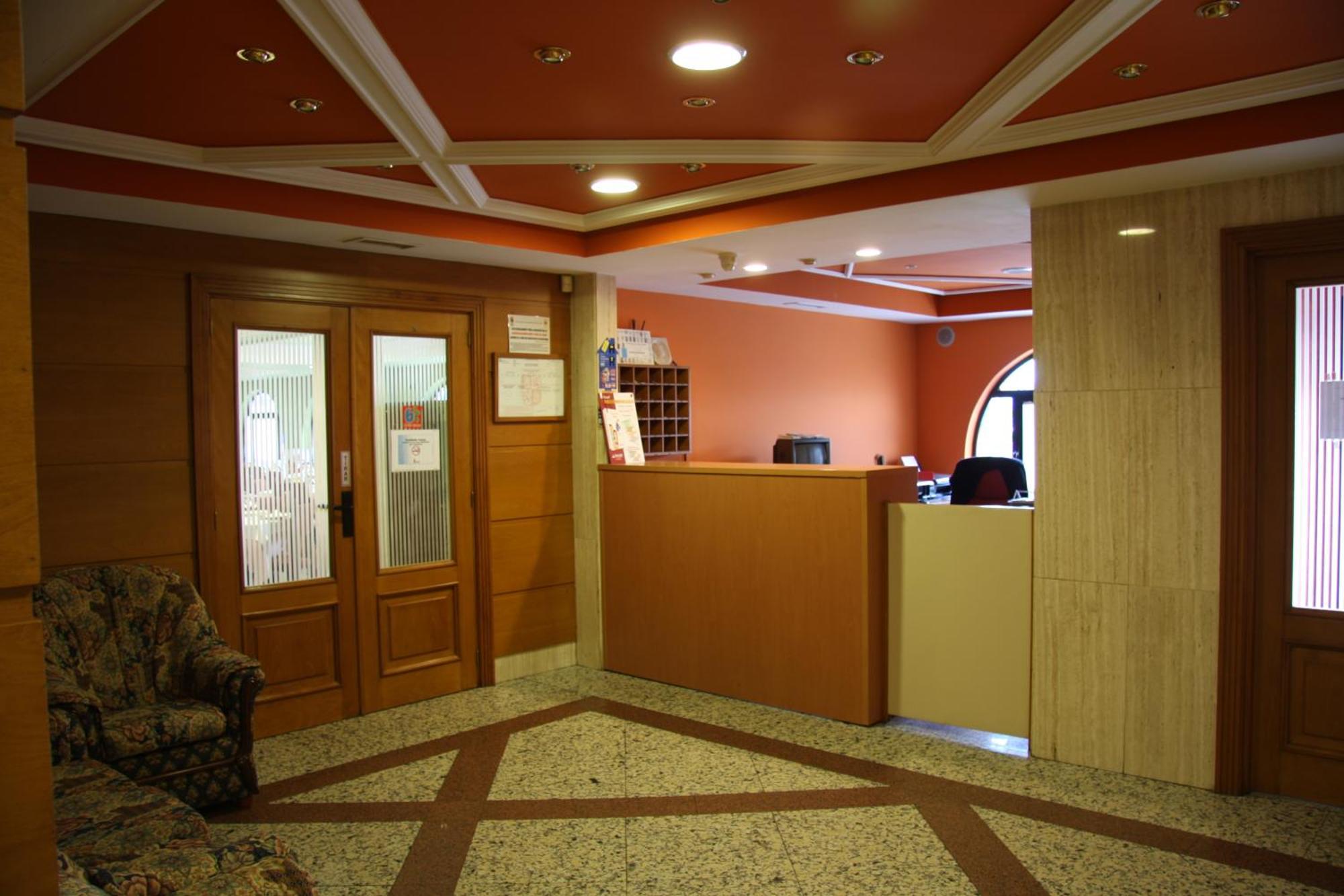 Hotel Alameda Alba De Tormes Luaran gambar