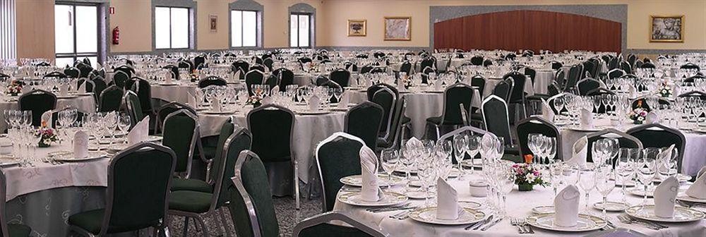 Hotel Alameda Alba De Tormes Luaran gambar