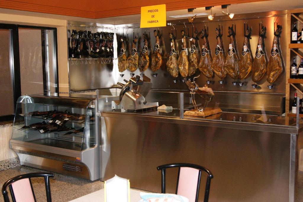 Hotel Alameda Alba De Tormes Luaran gambar